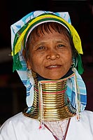 Myanmar Birmanie experience : femmes Padaung, Lac Inlé
