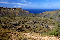 Île de Pâques : volcan Rano Kau