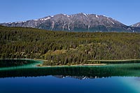 Alaska & Yukon : Emerald lake, Southern Lakes