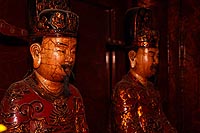 Vietnam experience : temple Dinh Thiên Hoàng